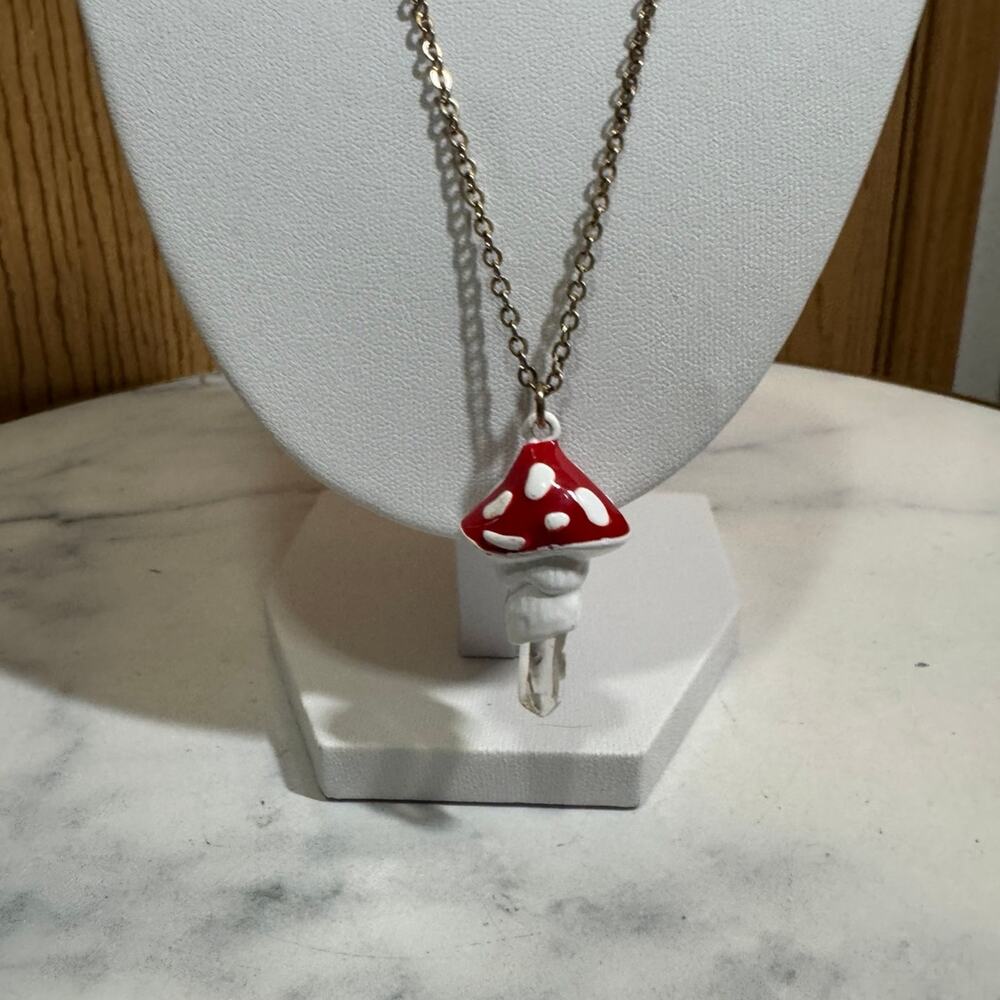 Mushroom Crystal necklace ❤️ - Picture 3 of 6